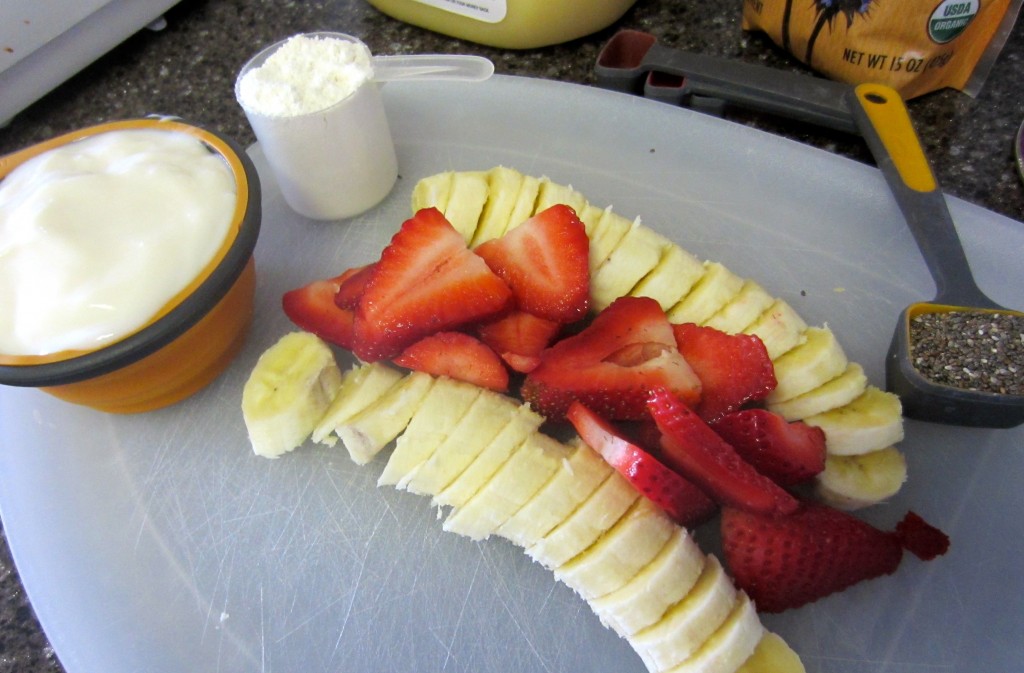 Strawberry Banana Protein Smoothie Ingredients