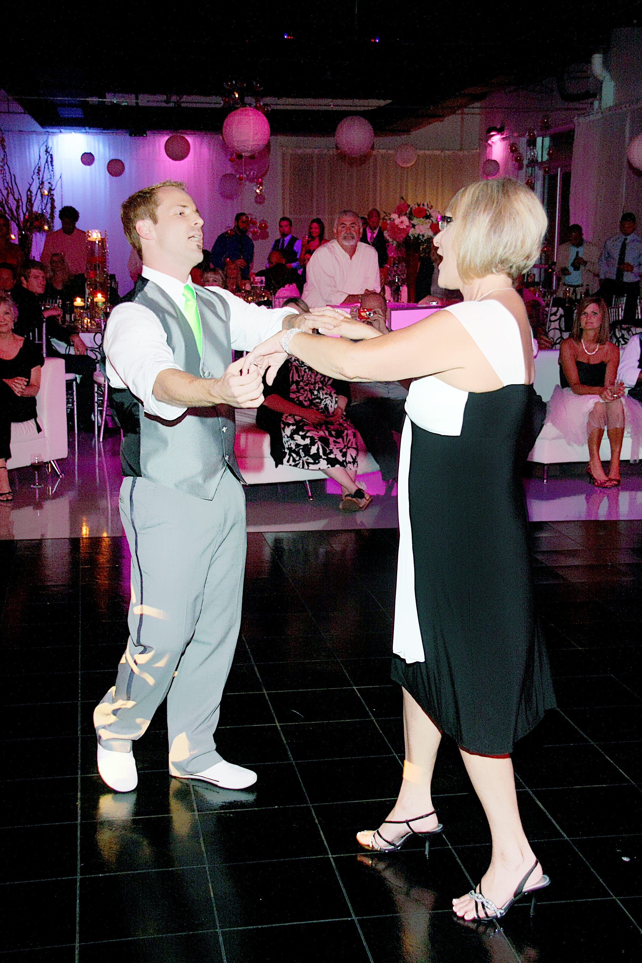 Mother son dance at wedding
