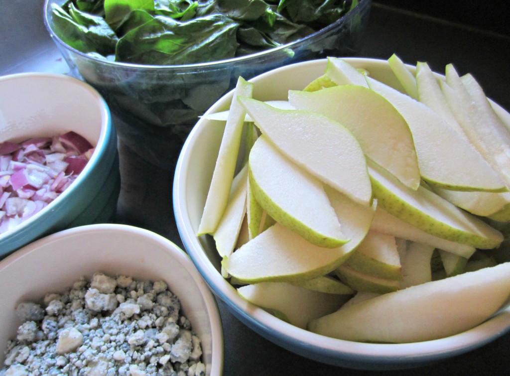 spring pear salad ingredients