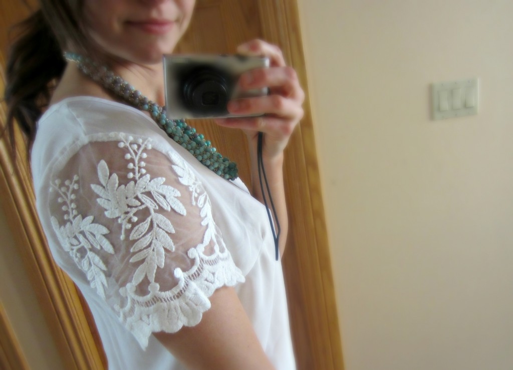 stitch fix shakira lace sleeve blouse