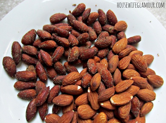 Roasted almonds easy jpg