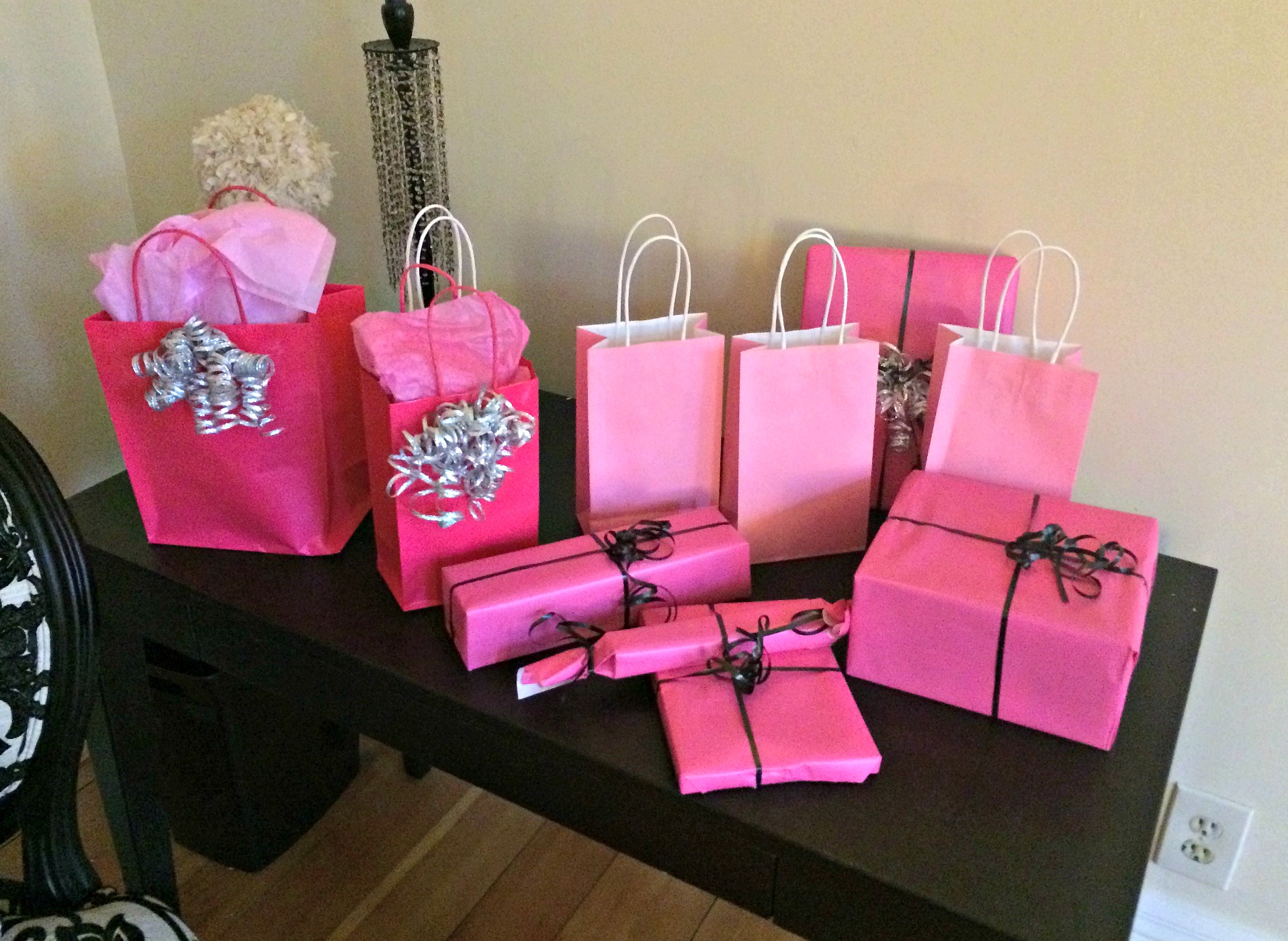bachelorette party gifts