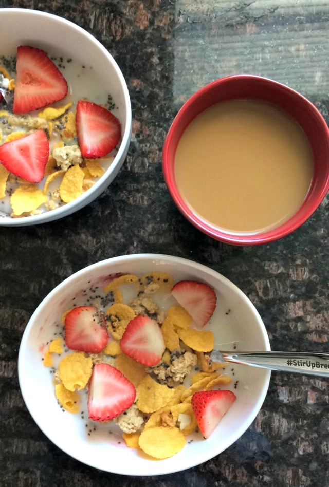 healthy yogurt and cereal bowl breakfast