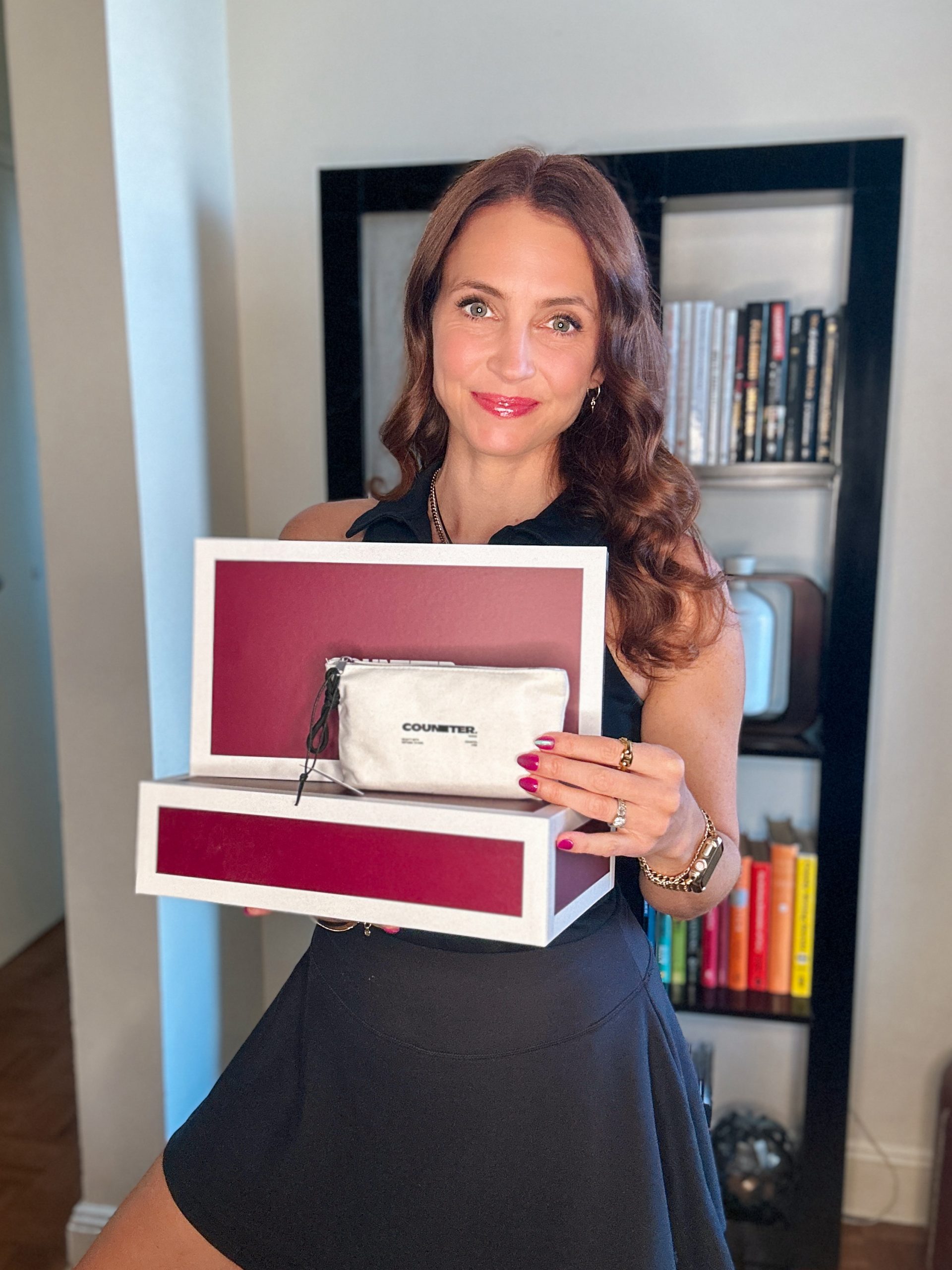 Counter Holiday Clean Beauty 2025