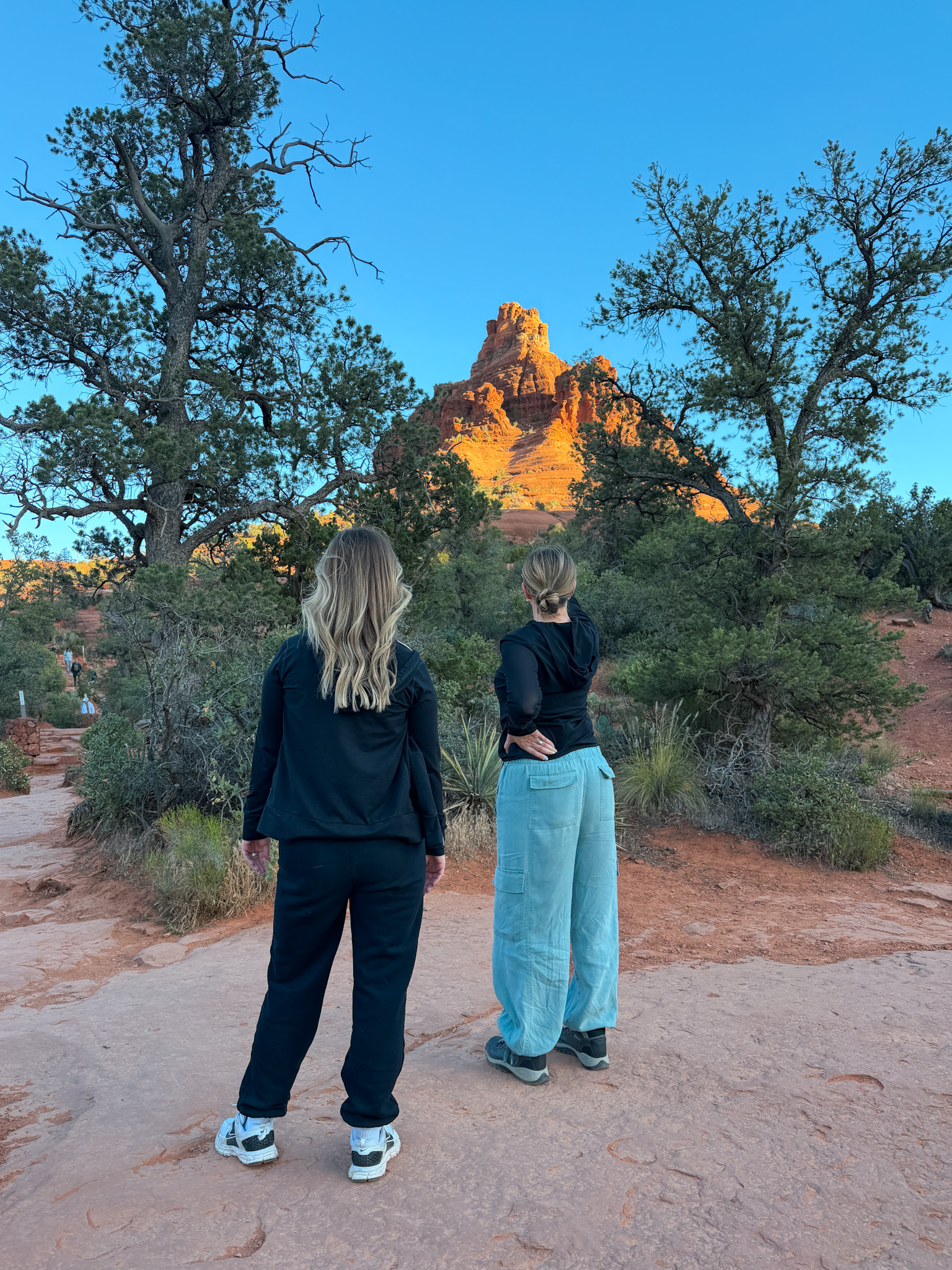 hiking in sedona